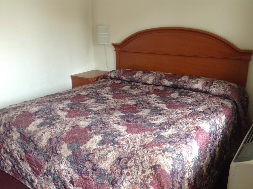 American Inn Маунт-Вернон Номер фото